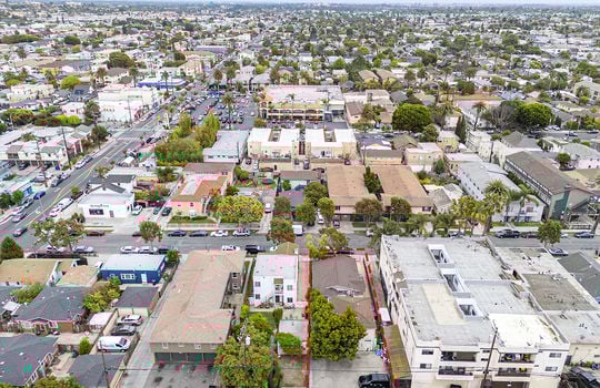 905 Gardenia Ave Long Beach, CA, United States