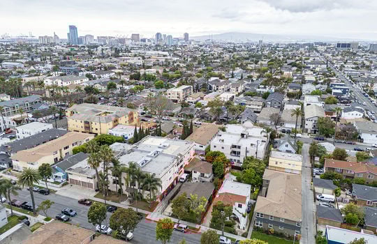 905 Gardenia Ave Long Beach, CA, United States