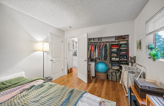 905 Gardenia Ave Long Beach, CA, United States