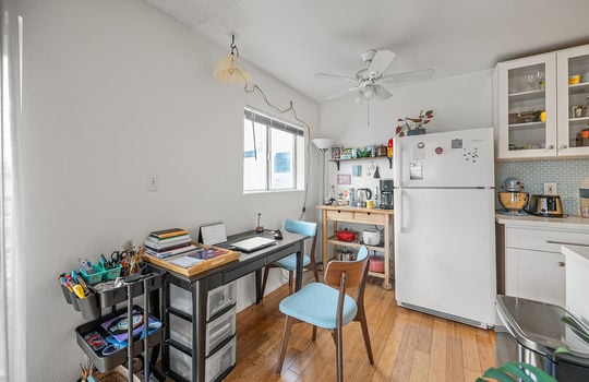 905 Gardenia Ave Long Beach, CA, United States