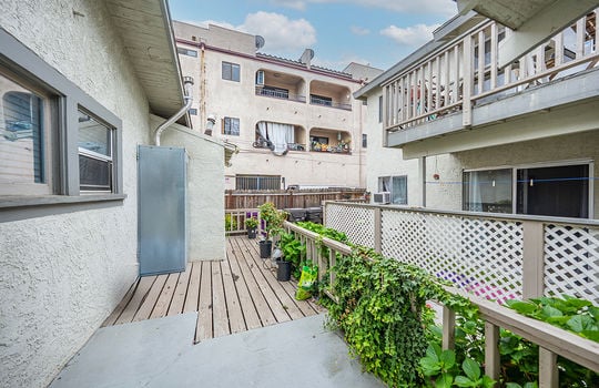 905 Gardenia Ave Long Beach, CA, United States
