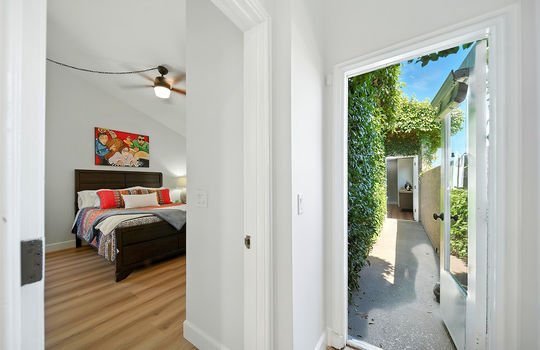 232 Seventh St Seal Beach, CA, United States