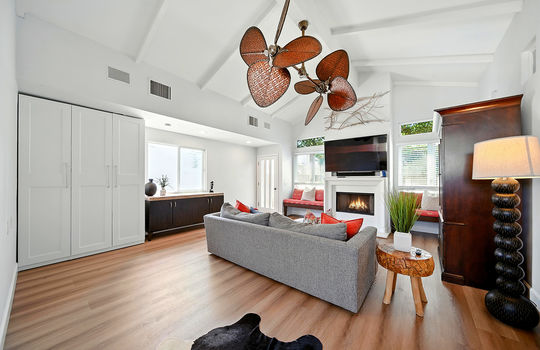 232 Seventh St Seal Beach, CA, United States