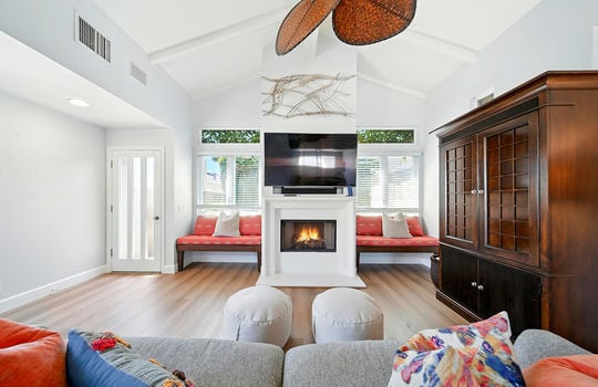232 Seventh St Seal Beach, CA, United States