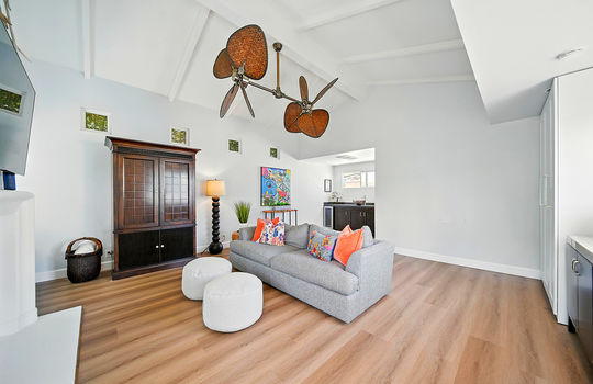 232 Seventh St Seal Beach, CA, United States