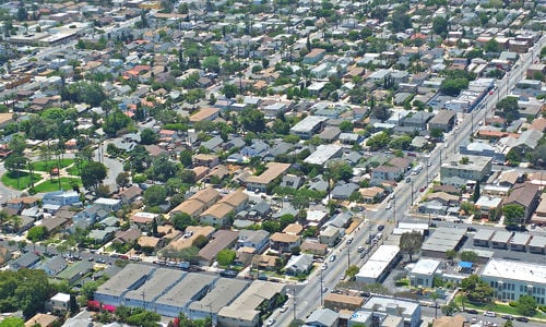 How Do You Decide How Much to Offer for a Home?