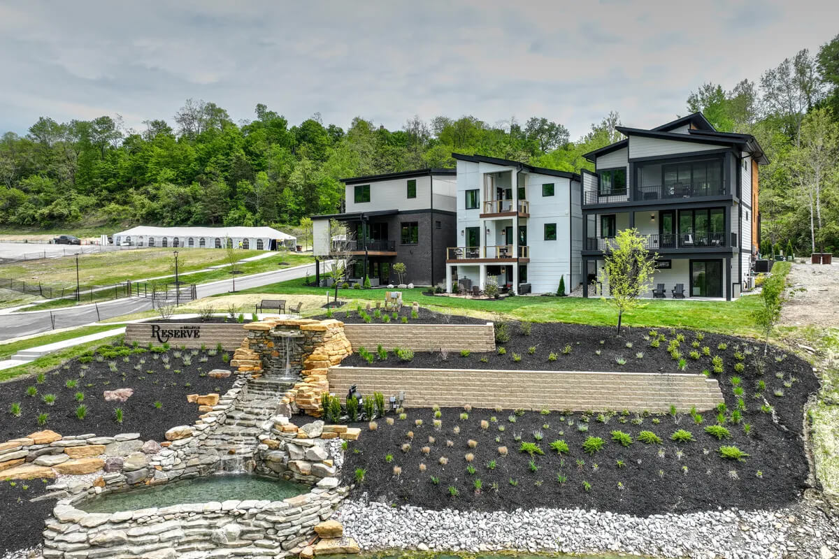 Reserve-At-Bellevue-development