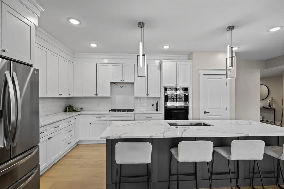 The-Waterfront-at-Manhattan-Harbour-collage-3