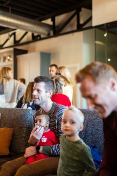 20221203_Oyler Hines_Santa Event_Web_025-min