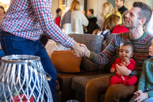 20221203_Oyler Hines_Santa Event_Web_028-min