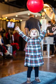 20221203_Oyler Hines_Santa Event_Web_077-min