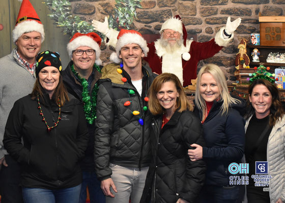 Oyler Hines Santa 2021 Photos 055