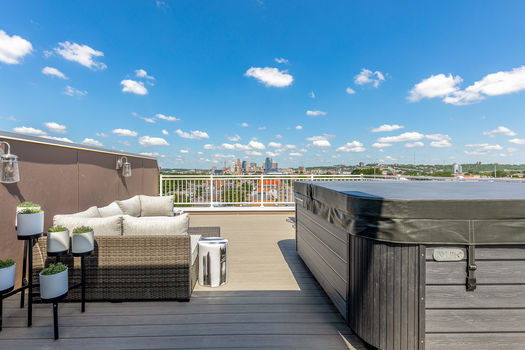 DTM – Lot 32 – 45