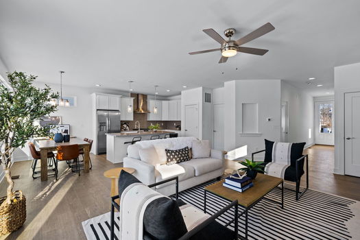 11-web-or-mls-4549 Cooper Rd-13