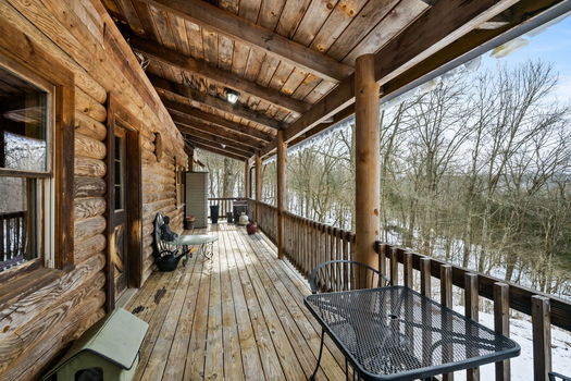 29-web-or-mls-626 Maple Creek-29