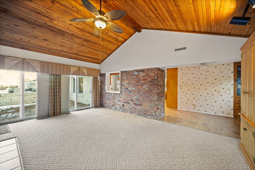 29-web-or-mls-7466 Glenover Dr-39