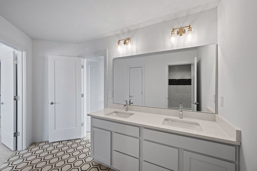 35-web-or-mls-4549 Cooper Rd-45