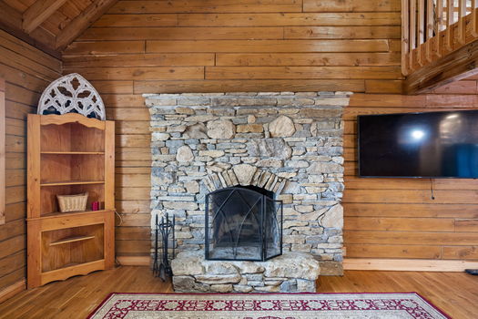 36-web-or-mls-626 Maple Creek-36