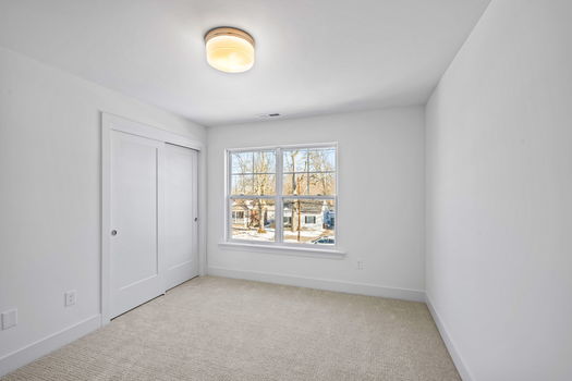 41-web-or-mls-4549 Cooper Rd-39