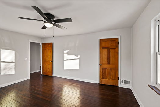 45-web-or-mls-3782 Grovedale Pl-53