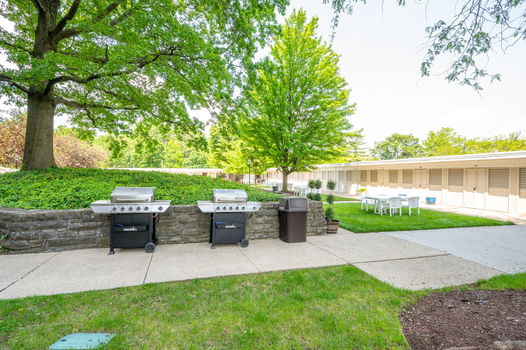 46-web-or-mls-2444 Madison Rd (41 of 47)