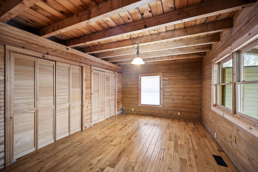 46-web-or-mls-626 Maple Creek-46