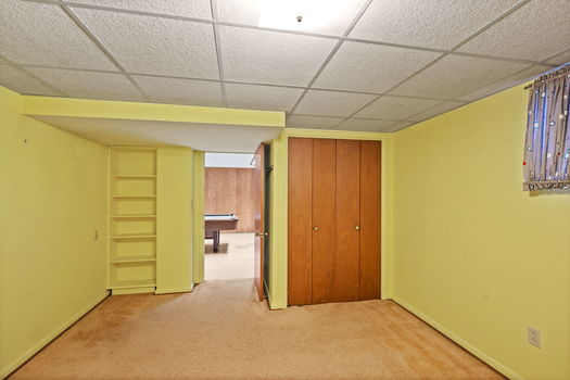 51-web-or-mls-7466 Glenover Dr-47