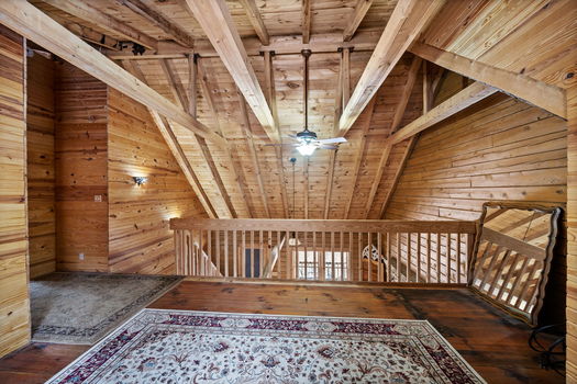 52-web-or-mls-626 Maple Creek-52
