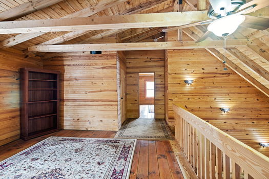 53-web-or-mls-626 Maple Creek-53