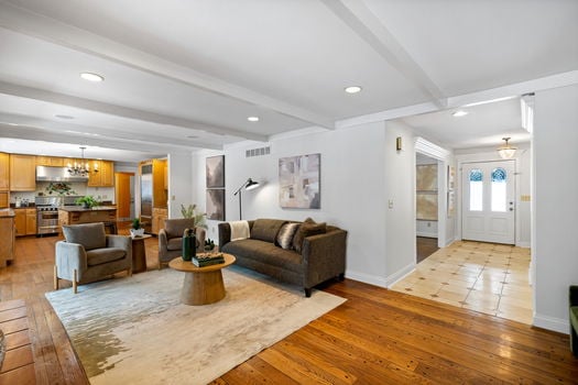 17-web-or-mls-7416 Ayers-30