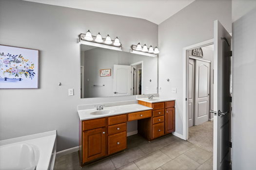 31-web-or-mls-Winners Circle-19