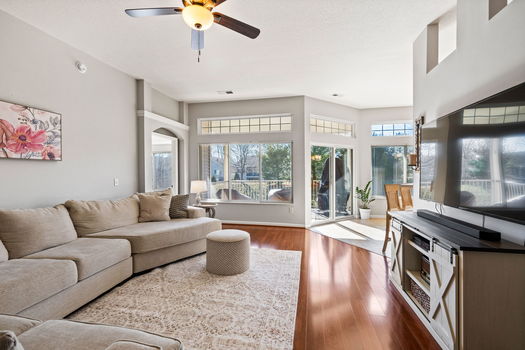 37-web-or-mls-Winners Circle-25