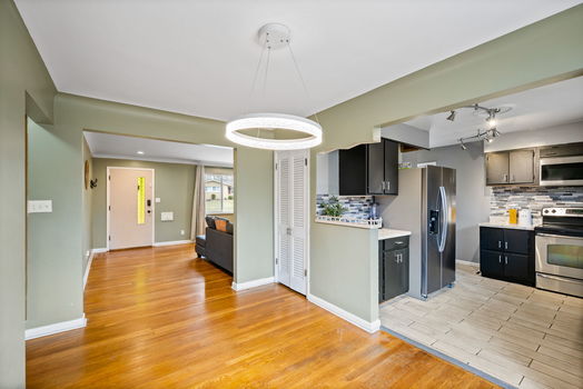 11-web-or-mls-2766 Altura Dr-21