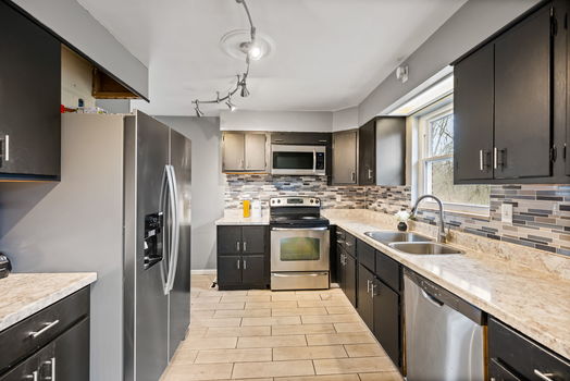 14-web-or-mls-2766 Altura Dr-24