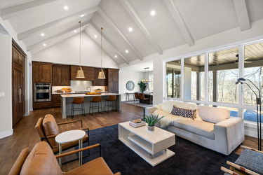 15-web-or-mls-21 Paxton Ct-27