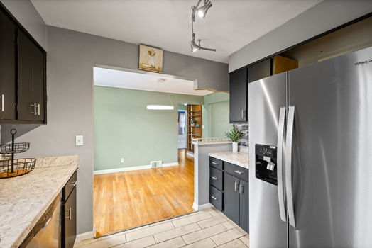16-web-or-mls-2766 Altura Dr-26