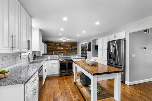 22-web-or-mls-17013 Wellerwoods-37