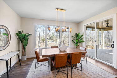 25-web-or-mls-21 Paxton Ct-37