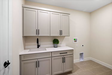 31-web-or-mls-21 Paxton Ct-43