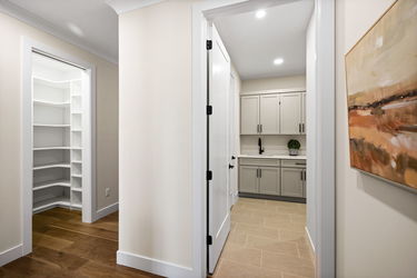 32-web-or-mls-21 Paxton Ct-44