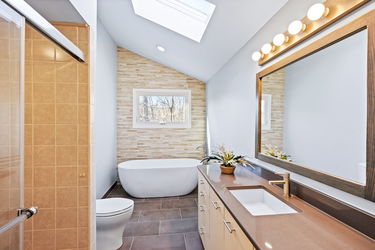 36-web-or-mls-1007 Grandin Ridge Dr-49