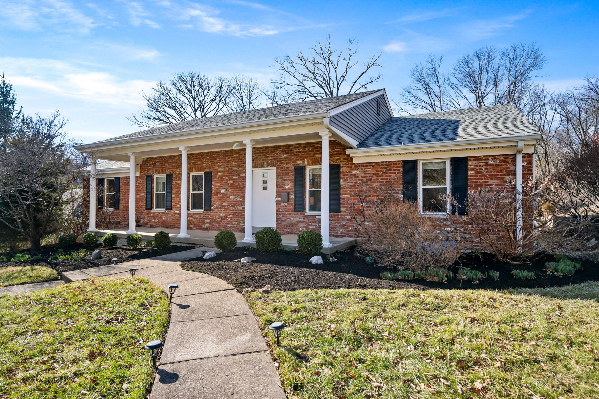 4-web-or-mls-1007 Grandin Ridge Dr-12