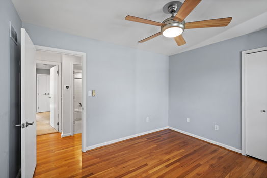 42-web-or-mls-1007 Grandin Ridge Dr-41