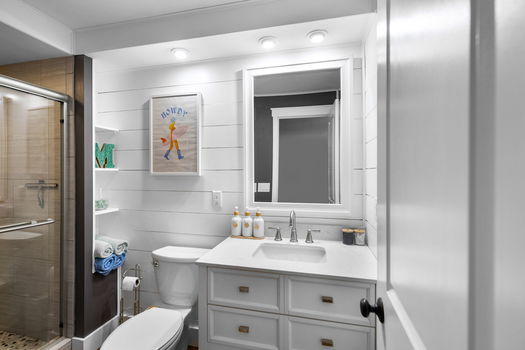 42-web-or-mls-17013 Wellerwoods-1