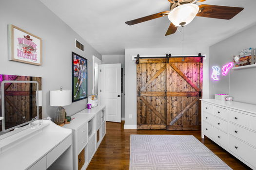 45-web-or-mls-17013 Wellerwoods-18