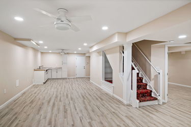 48-web-or-mls-1007 Grandin Ridge Dr-2