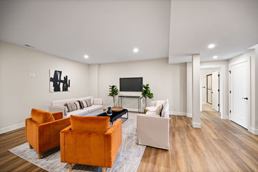 53-web-or-mls-21 Paxton Ct-65