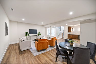 54-web-or-mls-21 Paxton Ct-66