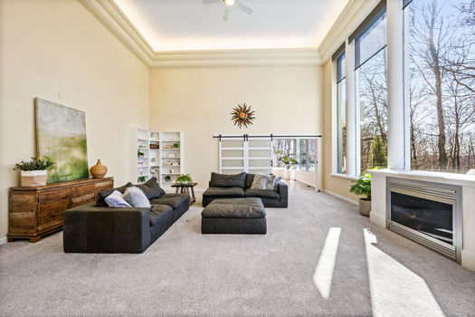 57-web-or-mls-7386 Southpointe Dr-58