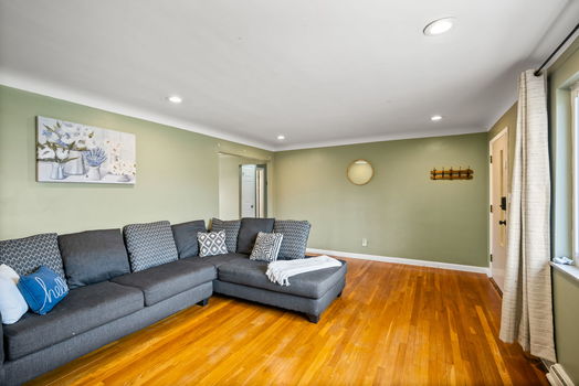 8-web-or-mls-2766 Altura Dr-6